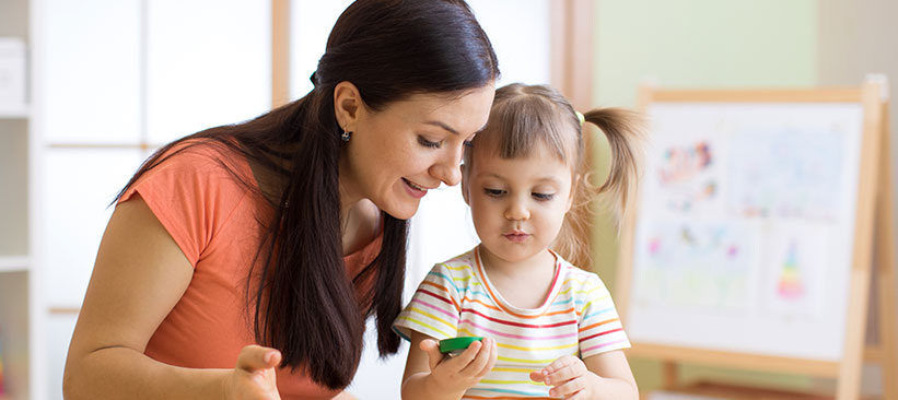 vae-ERTS-formation-assistance-familial-photo-1 vae-ERTS-formation-social-photo1